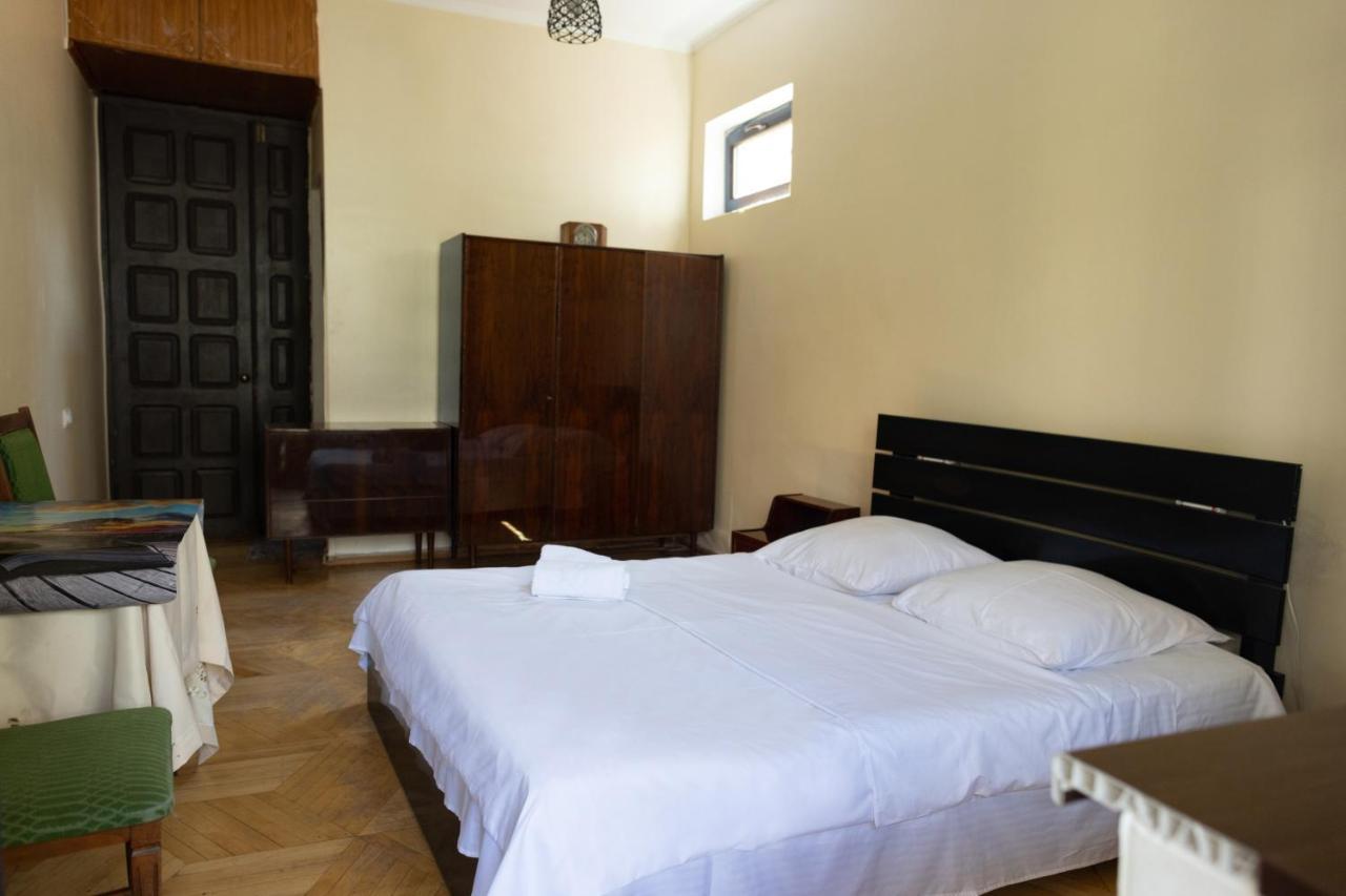 Wine House Hotell Tbilisi Eksteriør bilde