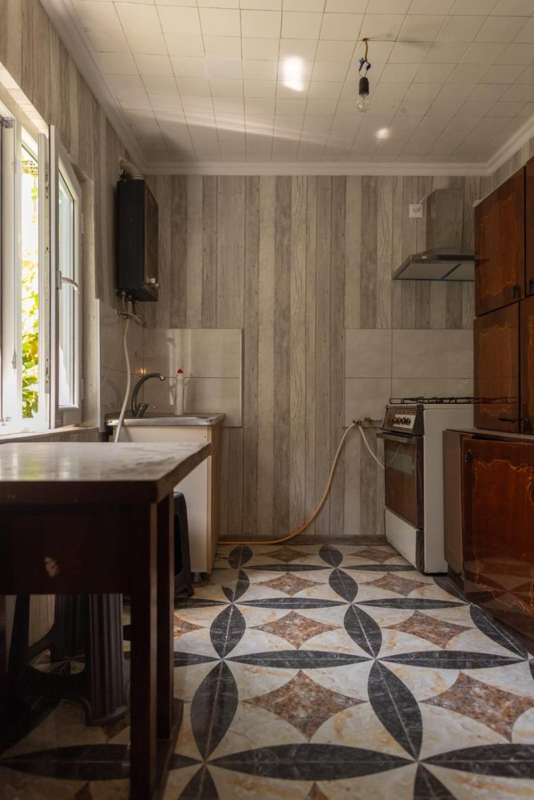 Wine House Hotell Tbilisi Eksteriør bilde