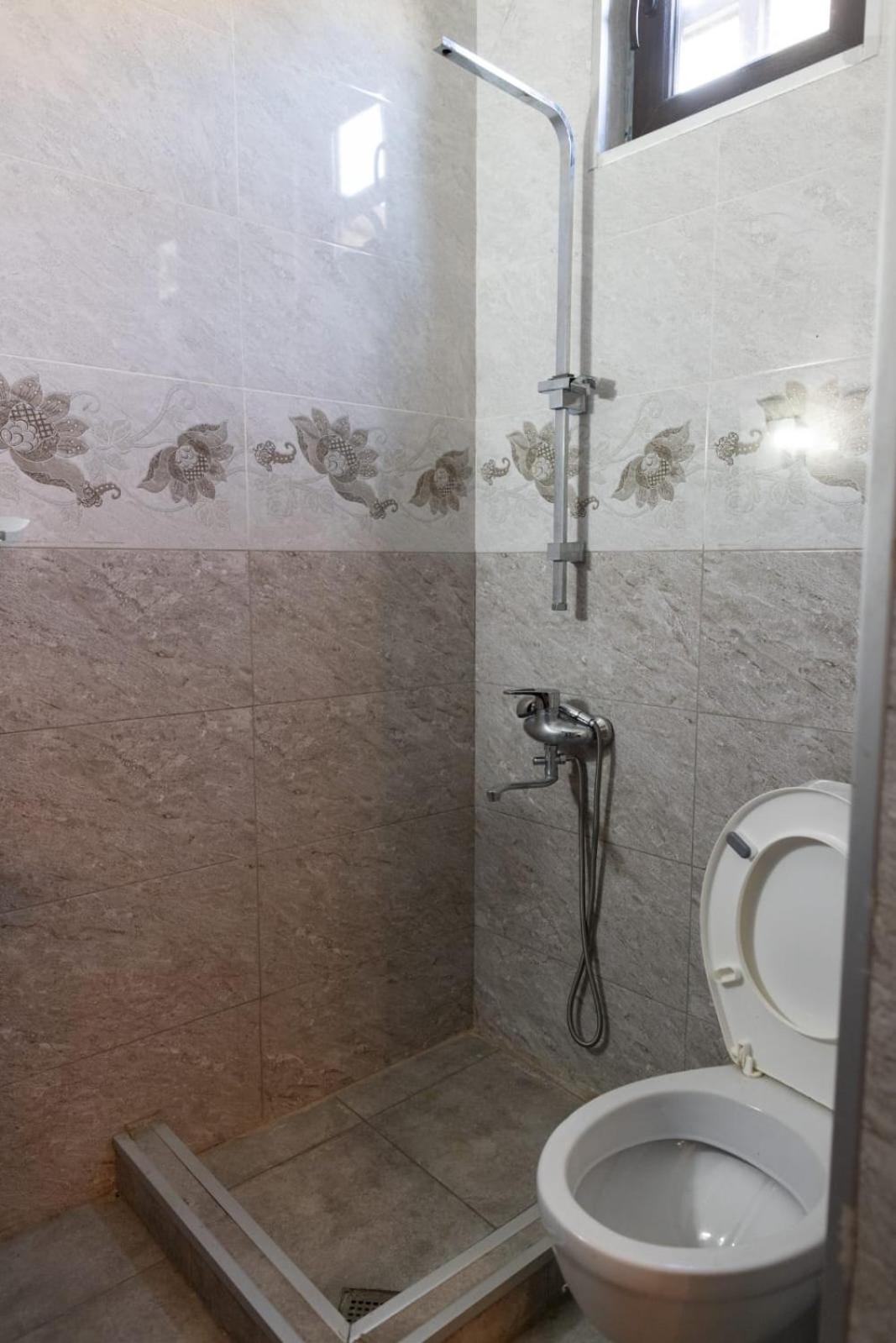 Wine House Hotell Tbilisi Eksteriør bilde