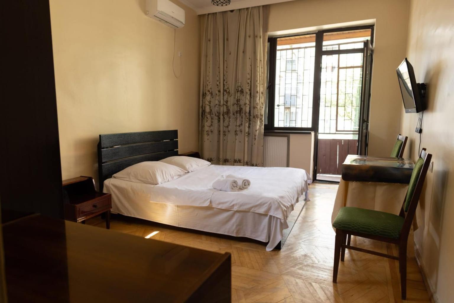 Wine House Hotell Tbilisi Eksteriør bilde