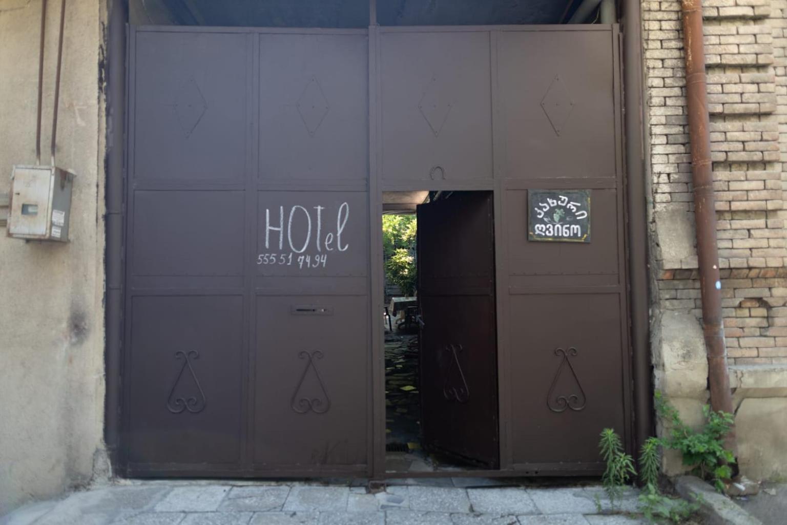 Wine House Hotell Tbilisi Eksteriør bilde