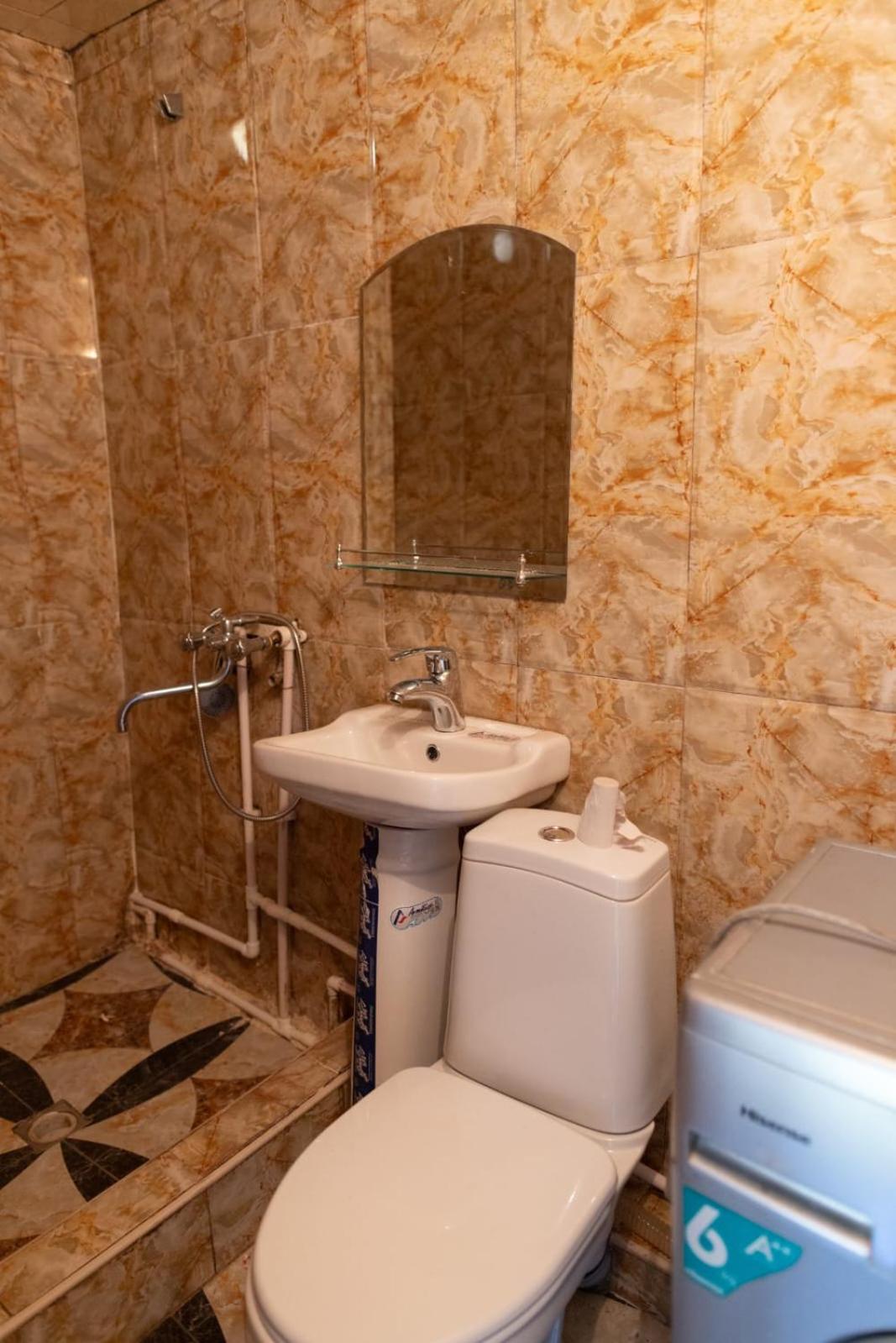 Wine House Hotell Tbilisi Eksteriør bilde