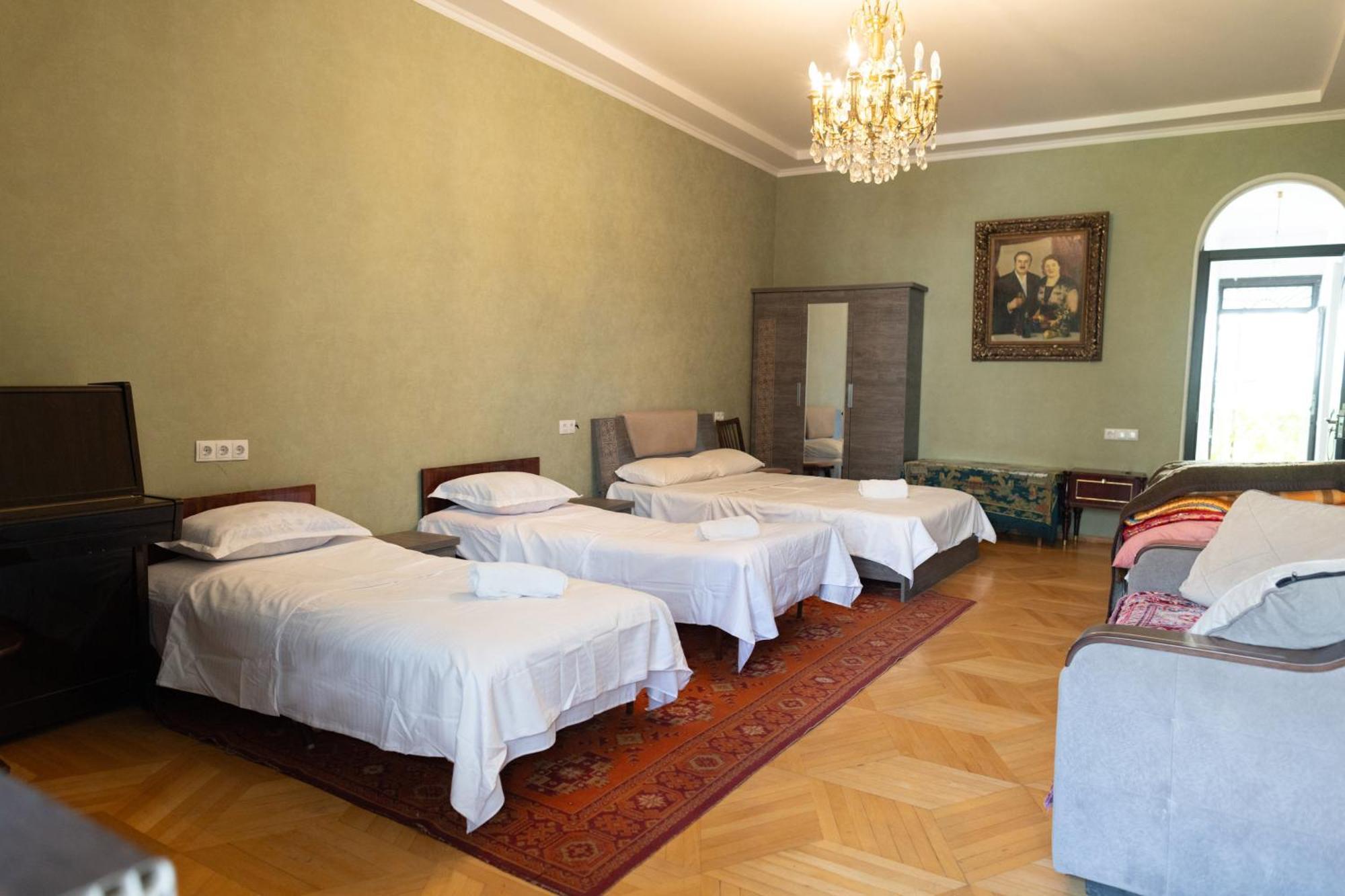 Wine House Hotell Tbilisi Rom bilde