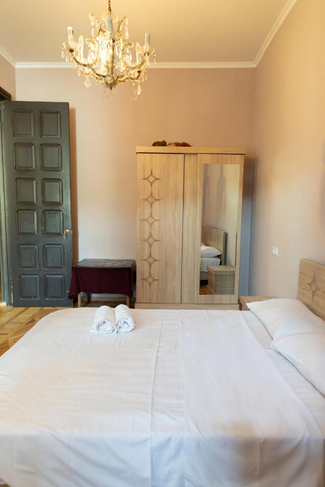 Wine House Hotell Tbilisi Rom bilde